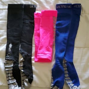 3 pairs compression socks/sleeves